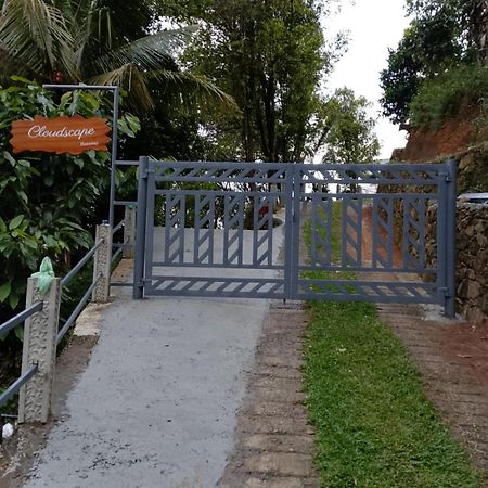 Cloudscape Homestay Pīrmed 外观 照片