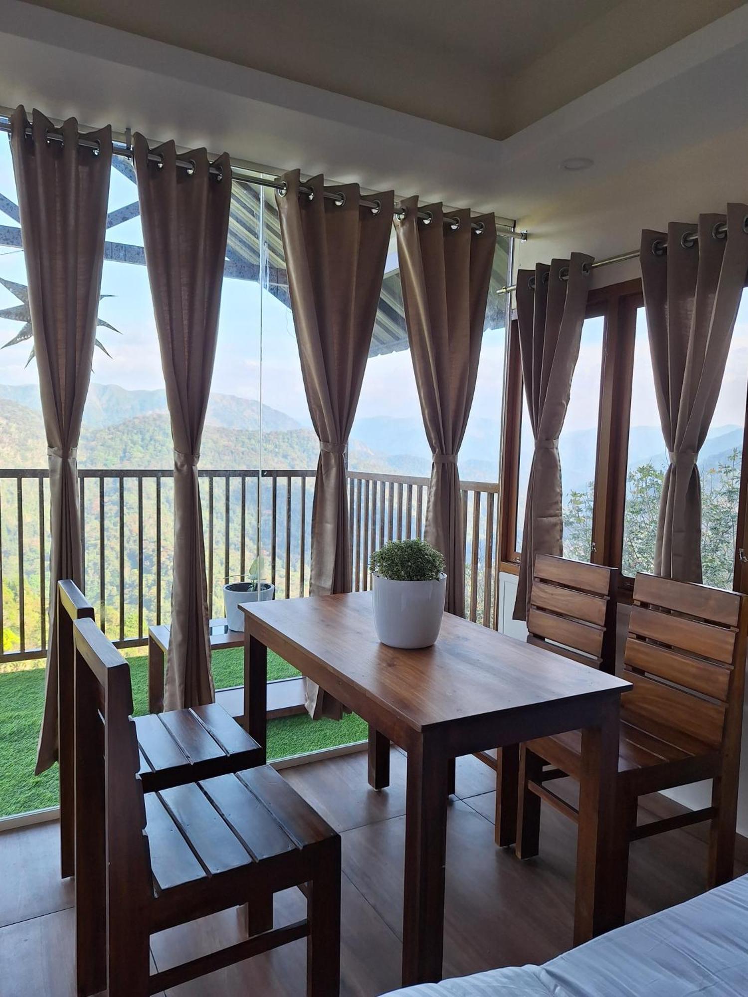 Cloudscape Homestay Pīrmed 外观 照片