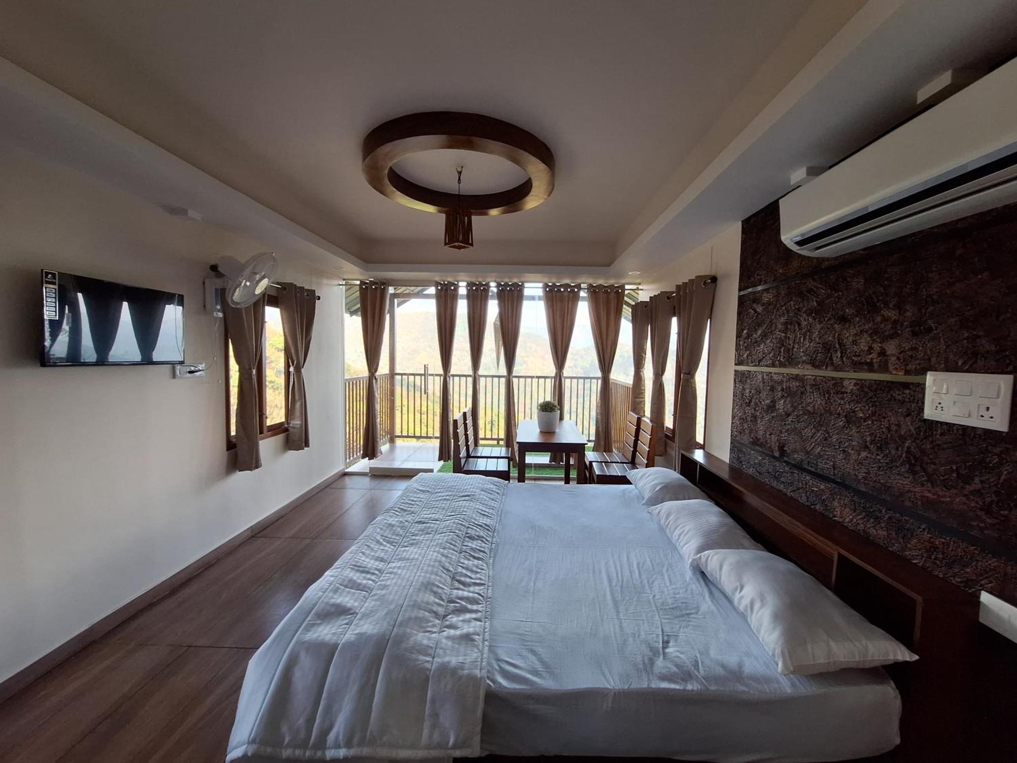 Cloudscape Homestay Pīrmed 外观 照片