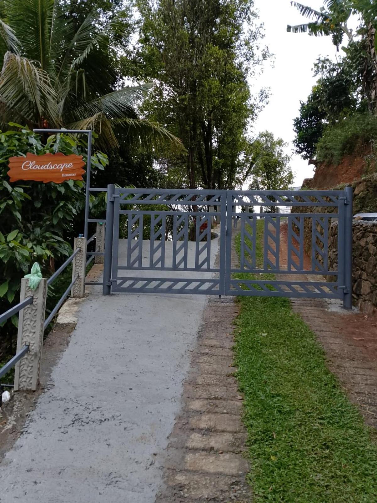 Cloudscape Homestay Pīrmed 外观 照片